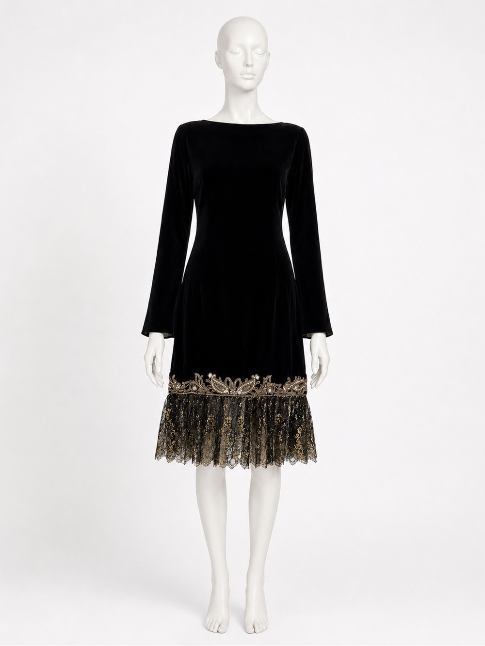 Vintage 80s Oscar de la renta velvet dress